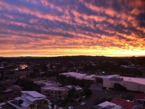 Mooloolaba, First Ave. First Light Apt Ocean Views