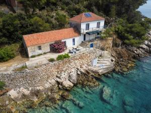 Secluded fishermans cottage Cove Skozanje, Hvar - 4009