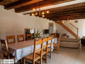 Maisons de vacances Gite Cassagnes-Begonhes, 4 pieces, 10 personnes - FR-1-601-370 : photos des chambres