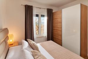 Luxury villa with a swimming pool Rat, Omis - 21548