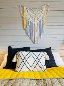 Stylish cottage with hot tub