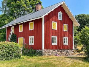 5 person holiday home in VALDEMARSVIK-By Traum