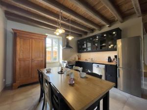 Maisons de vacances Gite Voussac, 4 pieces, 6 personnes - FR-1-489-462 : photos des chambres