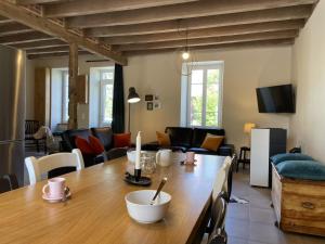 Maisons de vacances Gite Voussac, 4 pieces, 6 personnes - FR-1-489-462 : photos des chambres