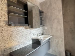 Appartements Appartement T3 proche du lac avec terrasse, jardin, et stationnements prives - Aix-les-Bains - FR-1-555-91 : photos des chambres