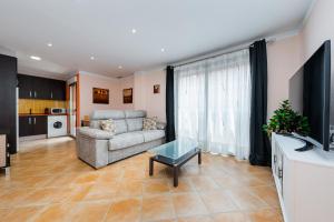 Mediterranean Apart Los Palacios