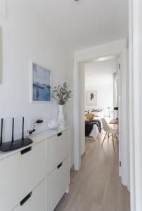 Cozy and sea views private terrace apartment