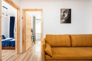 Cosy Corner Residence - by Upstairs