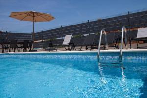 Apartment Flego with private swimming pool and big outside space 