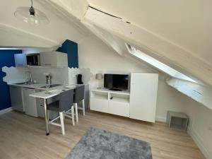 Appartements Studio moderne en plein centre de Caen : photos des chambres