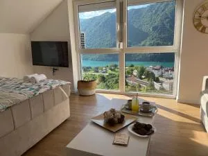 Vista apart Pluzine - Madžarski Kraj