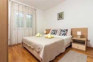 Apartment Mandalina House