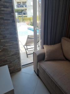 Villa with Pool & Garden apartment 1 Ognjen