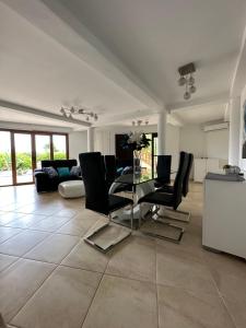 Villa President Cosmos