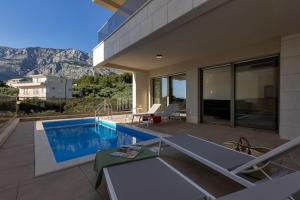Apartman DeLux with private pool - Makarska Exklusiv