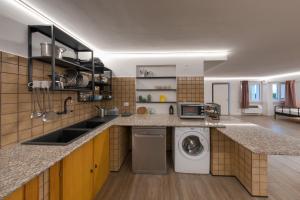Estudio con vistas al jardín