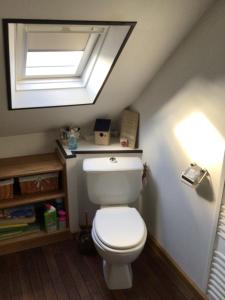 Maisons de vacances Maison en pierre a la campagne proche de la mer : photos des chambres
