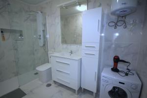Las Americas - 2 bedrooms - Flayla-A