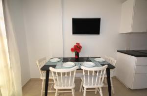 Las Americas - 2 bedrooms - Flayla-A