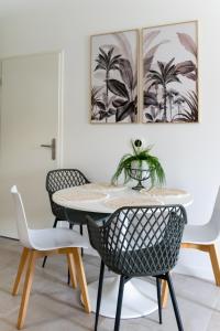 Appartements Appart Neuf, parking et plage : photos des chambres