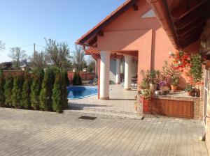 Talu Villa Piros Balatongyörök Ungari