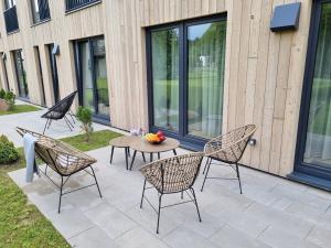 Angren Albatross, SEA & SPA