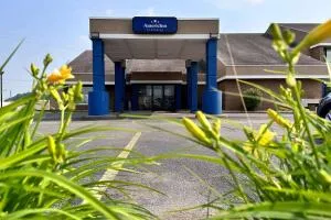 AmericInn by Wyndham Marshfield - Thorp