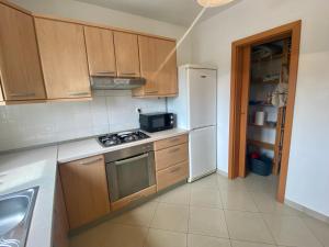 Apartment NOEL - Free Covered Parking - Fast WiFi - Near Beaches & Brijuni