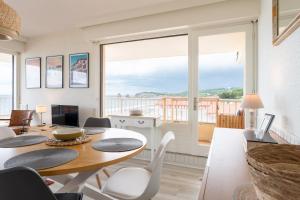 Appartements Vue panoramique sur l'ocean avec Parking & Wifi : photos des chambres