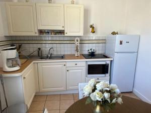 Appartements Charmant T2 saint Enogat : photos des chambres