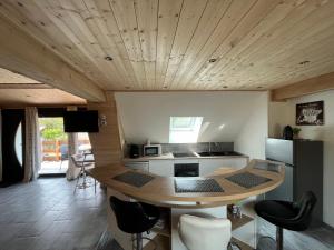 Appartements Le cocoon Iserois, avec balneo : photos des chambres