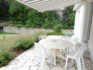 Maisons de vacances Clos Fleuri : Amboise Home with Amazing Gardens : photos des chambres