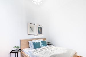 Super Central - Very Lively Area - In Gozsdu