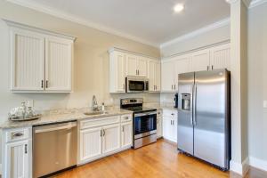 Keestone Resort Apartment about 7 Mi to State Park