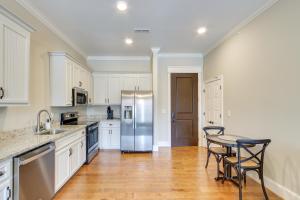 Keestone Resort Apartment about 7 Mi to State Park