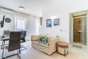 Apartments Tatjana II