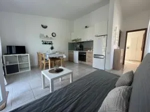 Pinezići apartman Niccole - 斯科比西奇