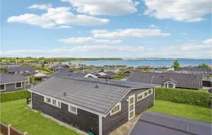 Gorgeous Home In Rønde With Wifi - Hornslet