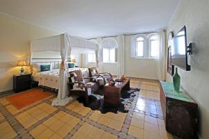 Riad Dar LOussia & SPA