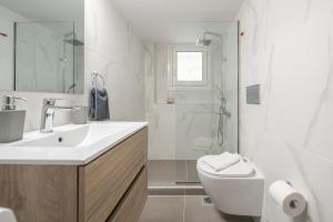 Athens Gem in Koukaki