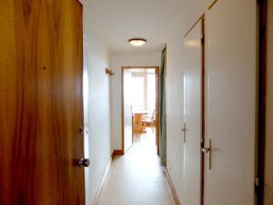 Studio cabine lumineux au cœur de Tignes, balcon, animaux acceptés - FR-1-502-483