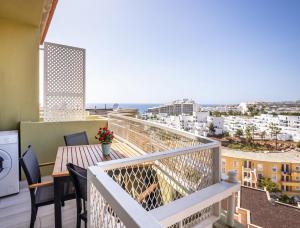 Orlando Top Floor Ocean Teide view by LoveTenerife