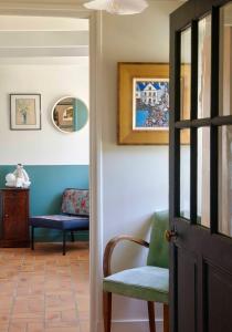 Maisons de vacances La Longere de l'Amiral c'est au choix la Maison de l'Amiral jusqu'a 10 personnes ou le Carre de l'Amiral jusqu'a 4 personnes : photos des chambres