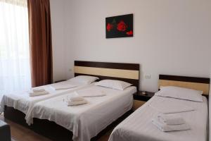 Triple Room with Balcony room in Summer Rest