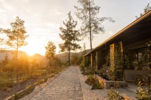 IZZ Getaway - Adults Only