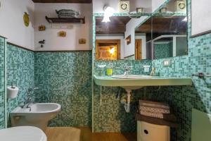 Emerald apartment in Alghero Historic Center img25