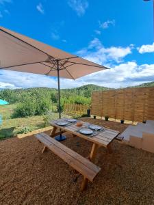 Maisons de vacances Petite maison au calme, a l'oree du bois : photos des chambres