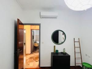 Ad Solem, city apartment