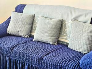 Parkside 2 bedrooms appartment with encolsed garden