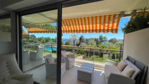 APPARTEMENT 2 chambres vue mer panoramique, proche Croisette Cannes